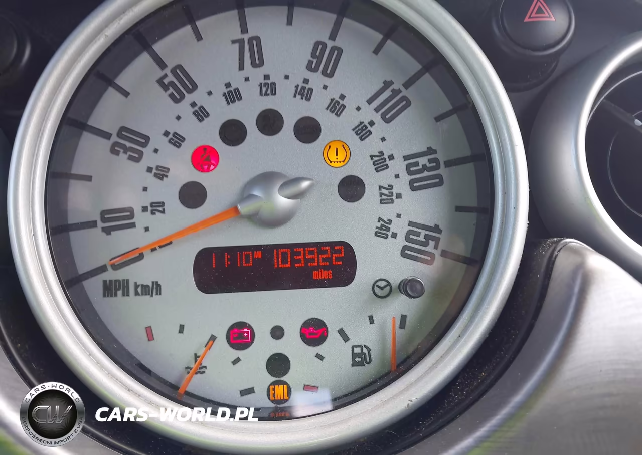 2007 Mini Cooper S VIN:WMWRH33507TJ43688 - 7