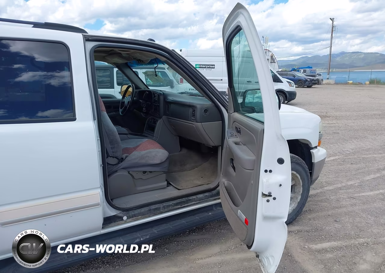2005 Chevrolet Tahoe Lt VIN:1GNEK13T95J142903 - 5
