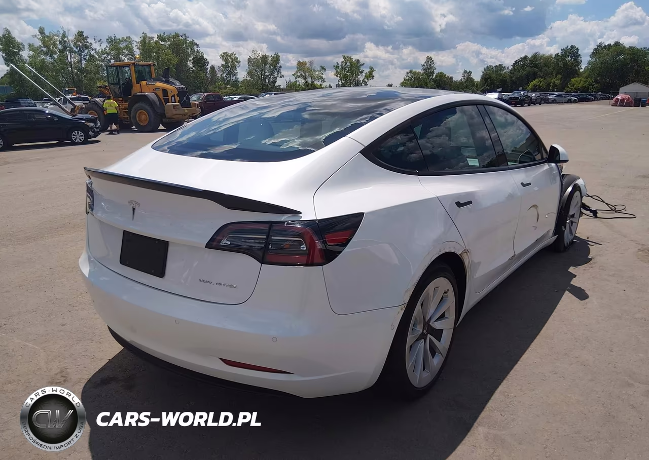 2022 Tesla Model 3 Long Range Dual Motor All-Wheel Drive VIN:5YJ3E1EB0NF155350 - 4