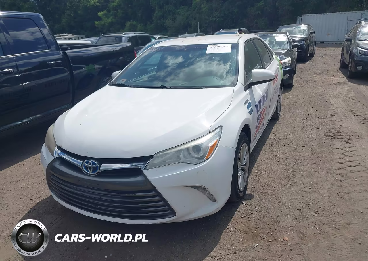 2016 Toyota Camry Hybrid Le VIN:4T1BD1FK7GU177526 - 2