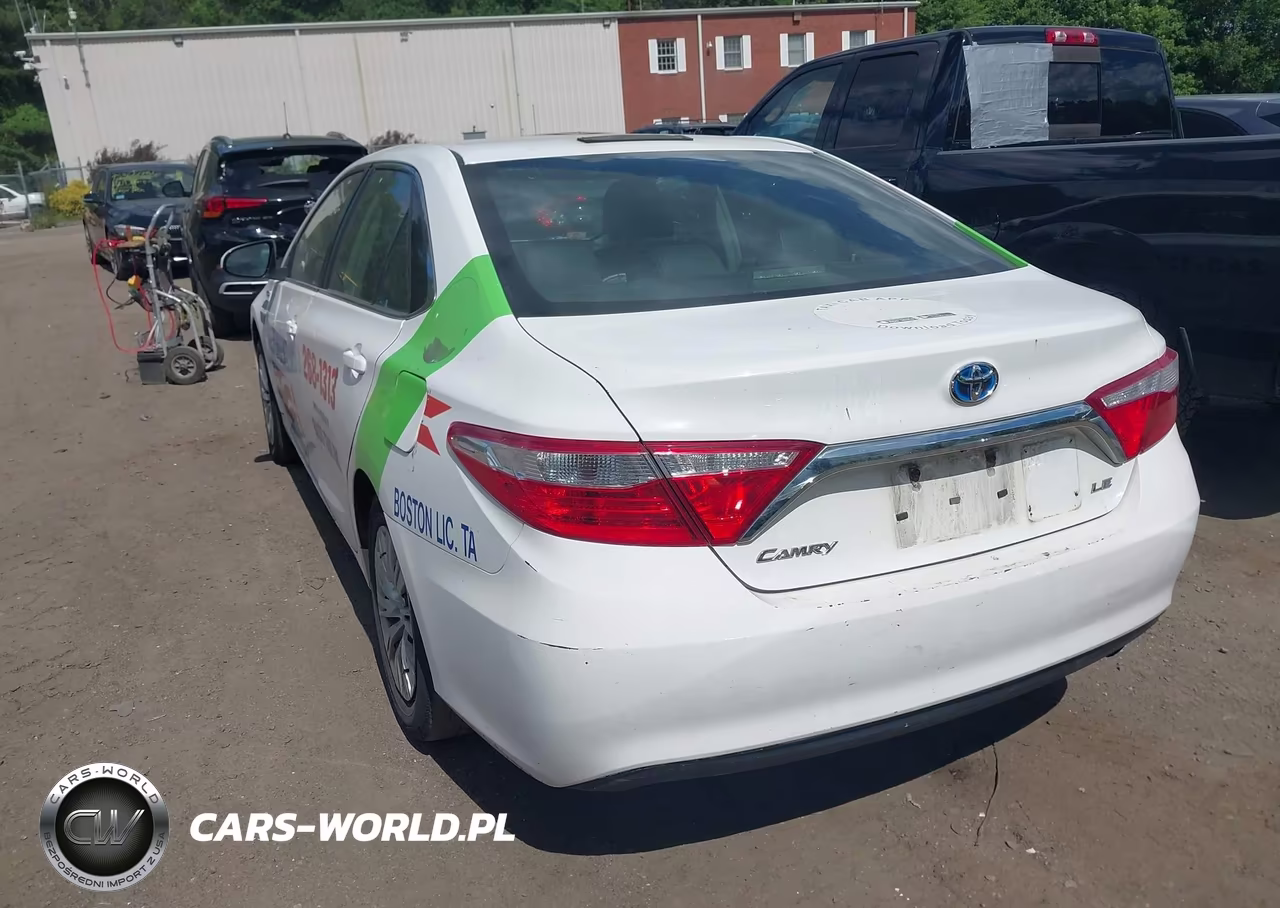 2016 Toyota Camry Hybrid Le VIN:4T1BD1FK7GU177526 - 3
