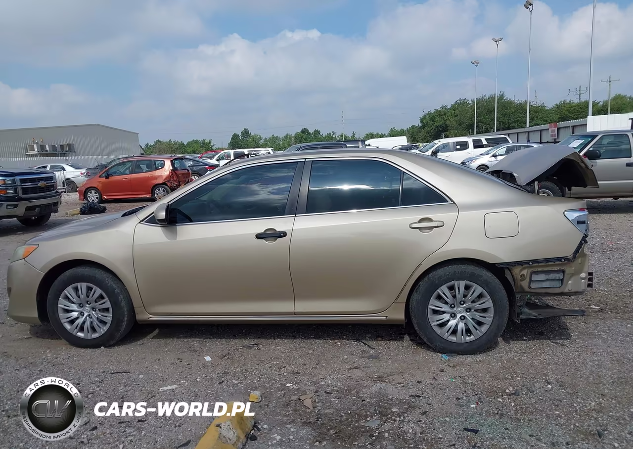 2012 Toyota Camry Le VIN:4T1BF1FK9CU032671 - 15