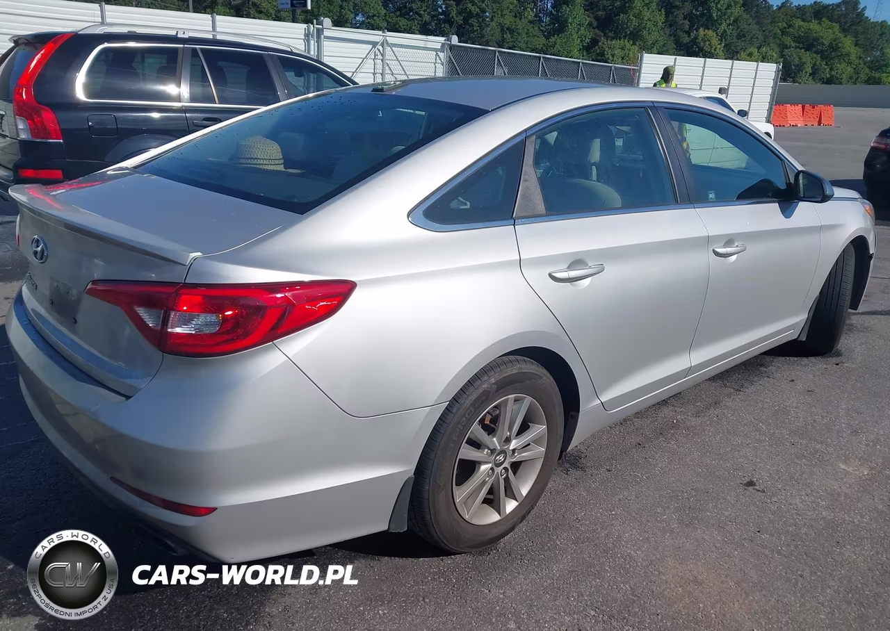2016 Hyundai Sonata Se VIN:5NPE24AF7GH308628 - 4