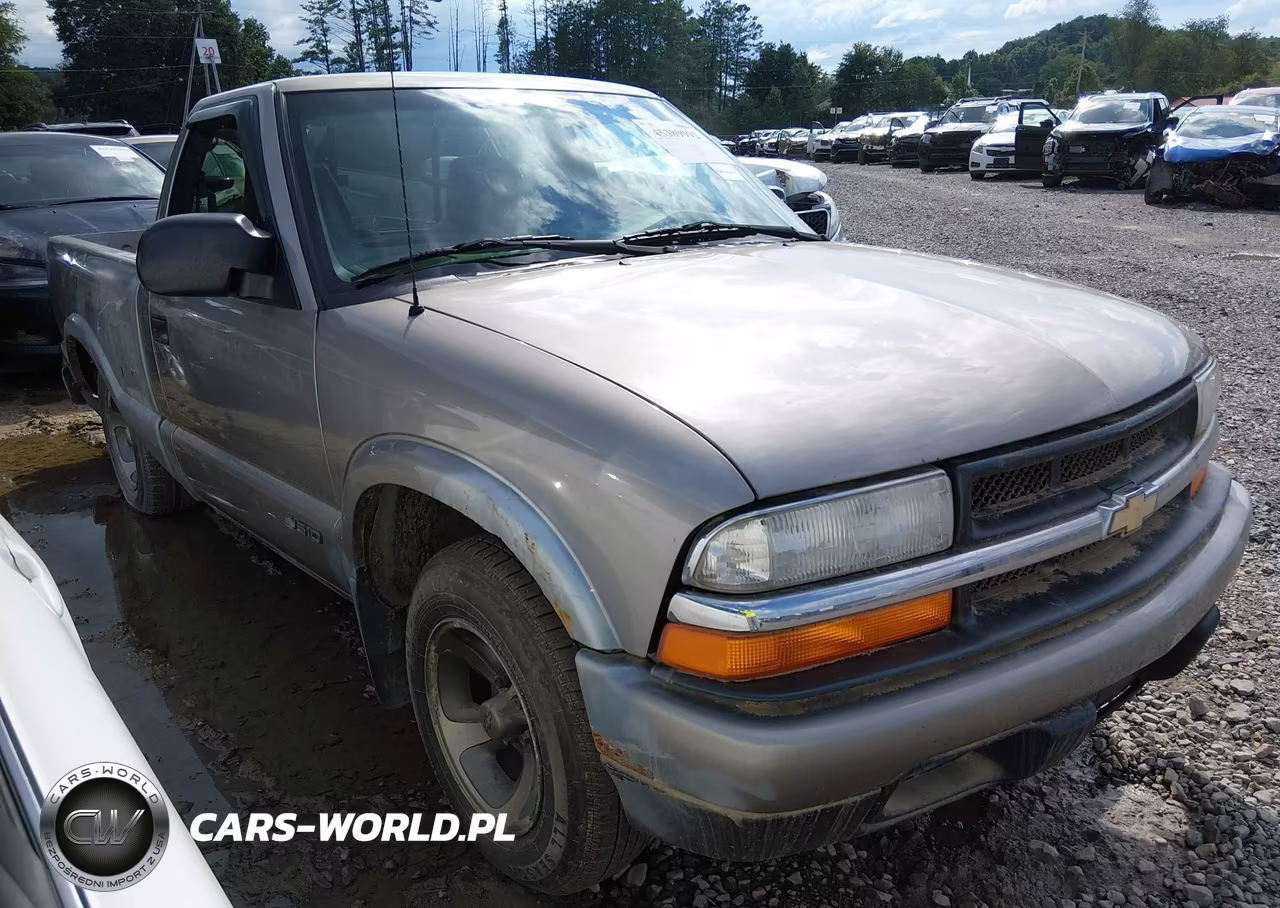 2002 Chevrolet S-10 Ls VIN:1GCCS145928123609 - 1