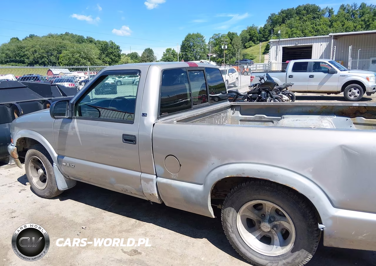 2002 Chevrolet S-10 Ls VIN:1GCCS145928123609 - 14