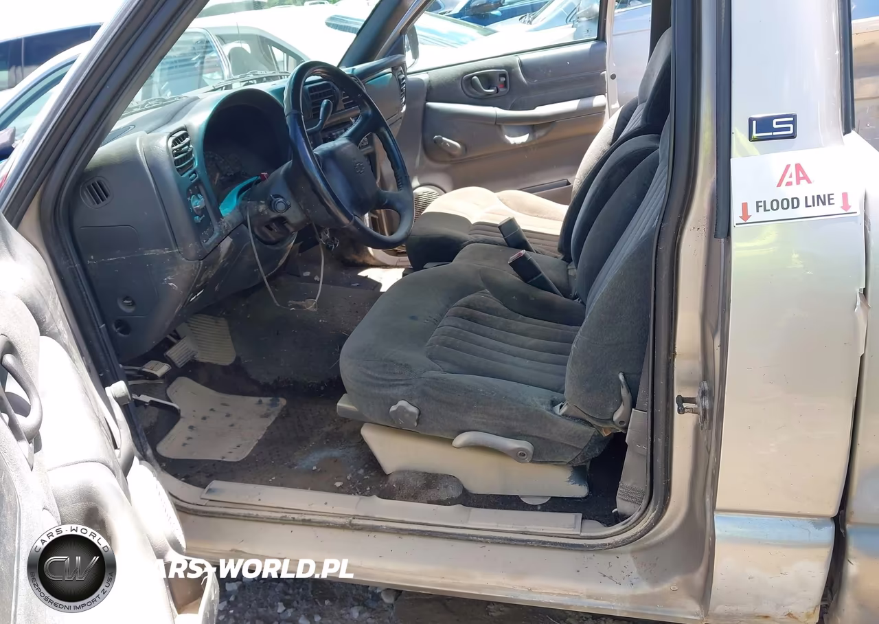 2002 Chevrolet S-10 Ls VIN:1GCCS145928123609 - 19