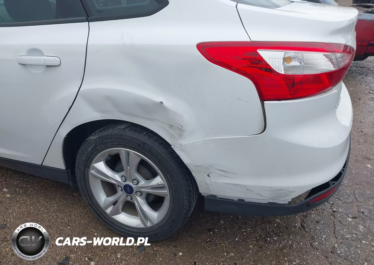 2014 Ford Focus Se VIN:1FADP3F23EL348474 - 6