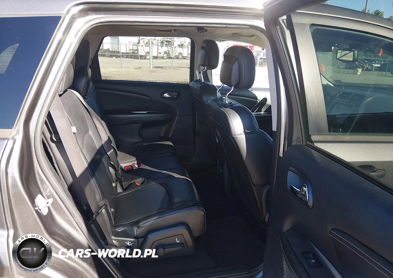 2015 Dodge Journey Crossroad VIN:3C4PDCGG5FT573981 - 8