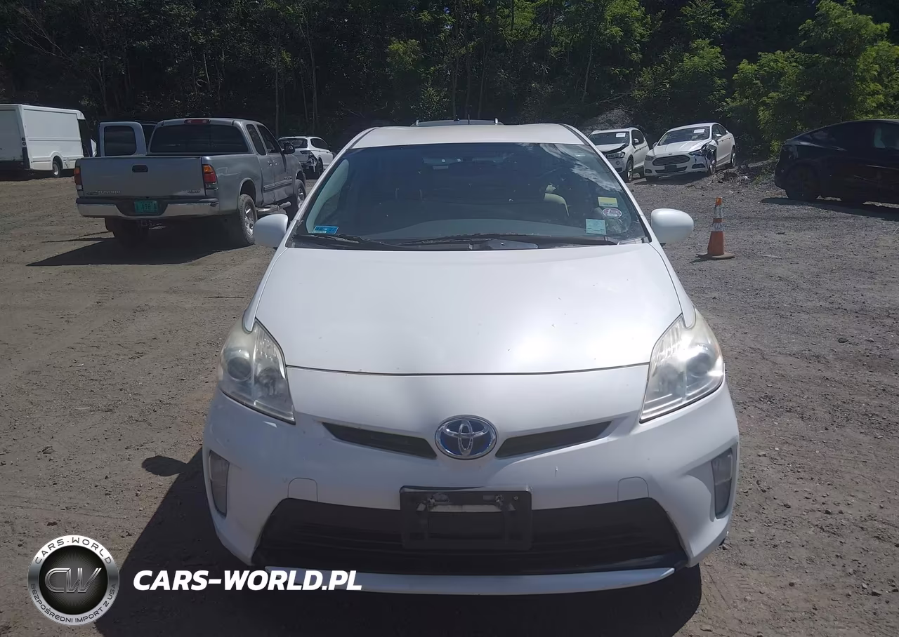 2012 Toyota Prius Three VIN:JTDKN3DU7C5485155 - 12