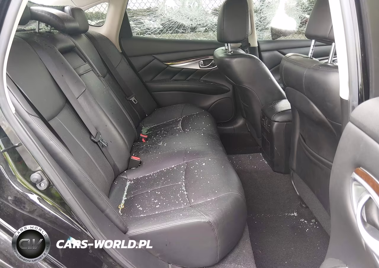 2019 Infiniti Q70 3.7 Luxe VIN:JN1BY1AP6KM505445 - 8