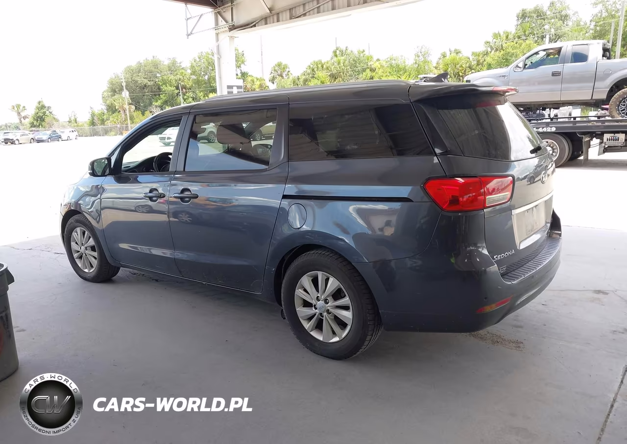 2017 Kia Sedona Lx VIN:KNDMB5C17H6245061 - 3
