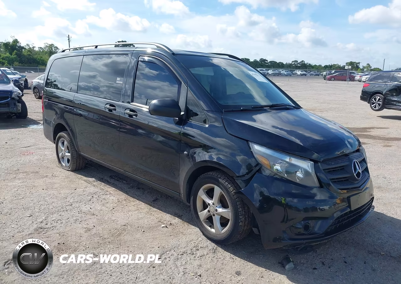 2016 Mercedes-Benz Metris