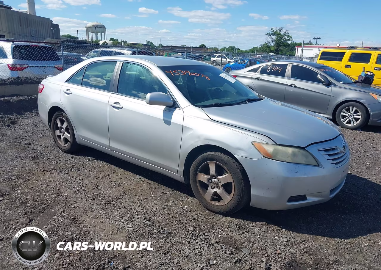 2007 Toyota Camry Le – zdjęcie 1 z 11