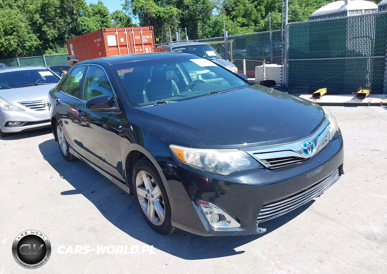 2014 Toyota Camry Se – zdjęcie 1 z 16