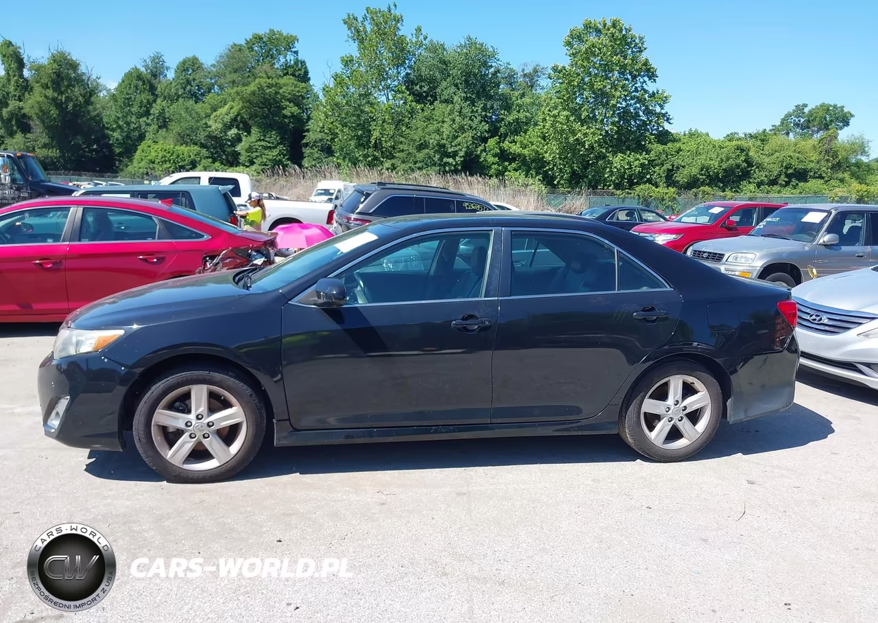 2014 Toyota Camry Se VIN:4T1BF1FK7EU373635 - 14
