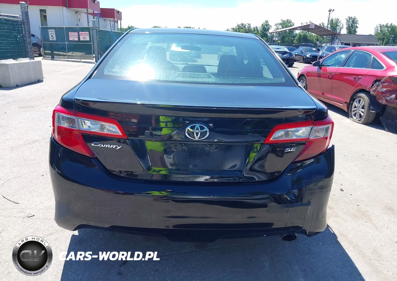 2014 Toyota Camry Se VIN:4T1BF1FK7EU373635 - 16