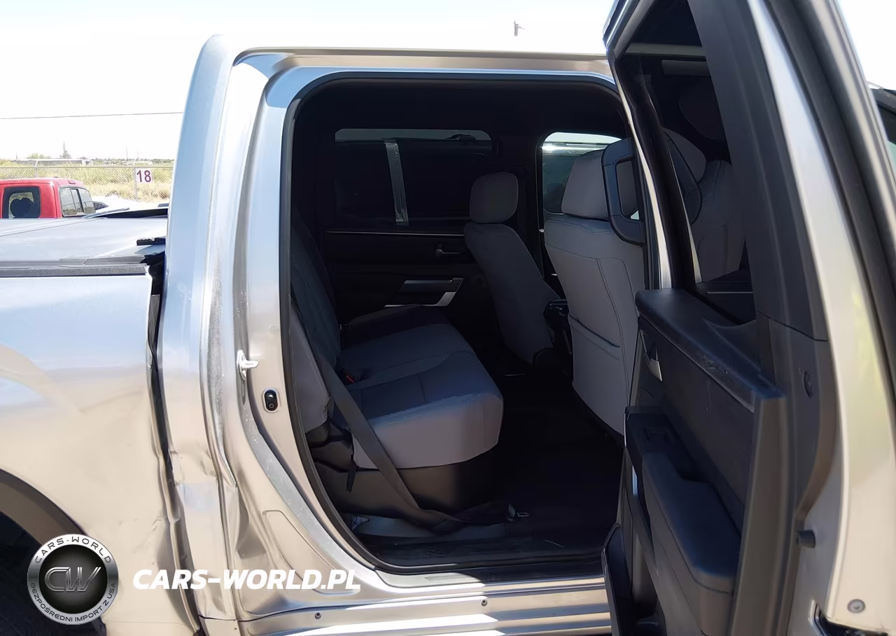 2025 Toyota Tundra Sr5 VIN:5TFLA5AB9SX041700 - 8