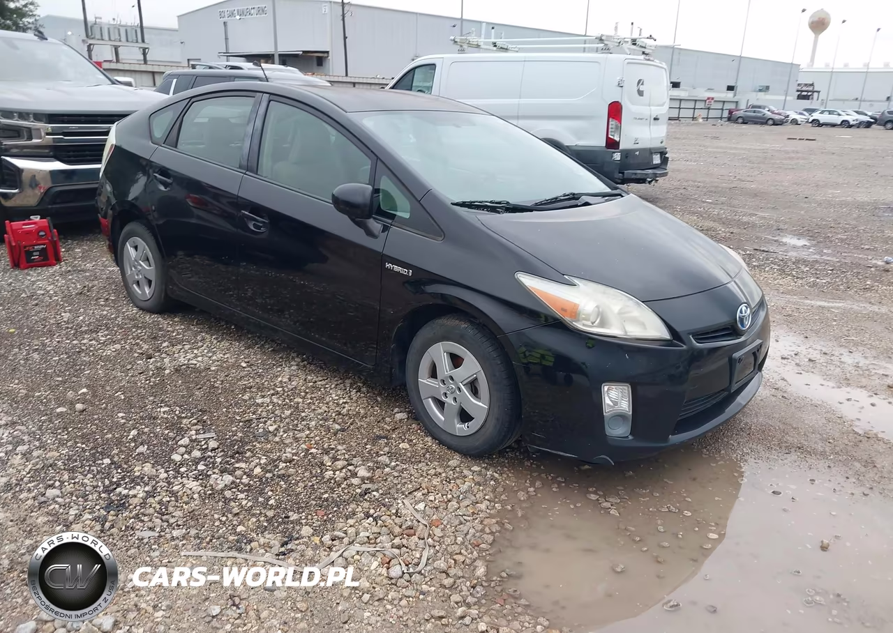 2011 Toyota Prius Two – zdjęcie 1 z 17
