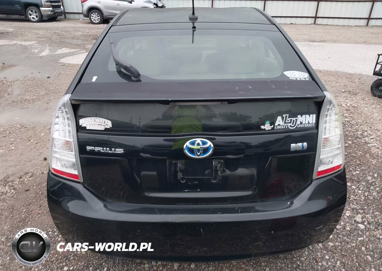 2011 Toyota Prius Two VIN:JTDKN3DU5B0291803 - 17