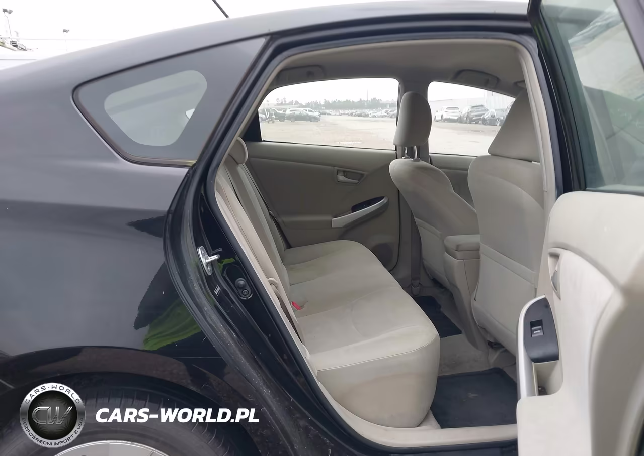 2011 Toyota Prius Two VIN:JTDKN3DU5B0291803 - 8