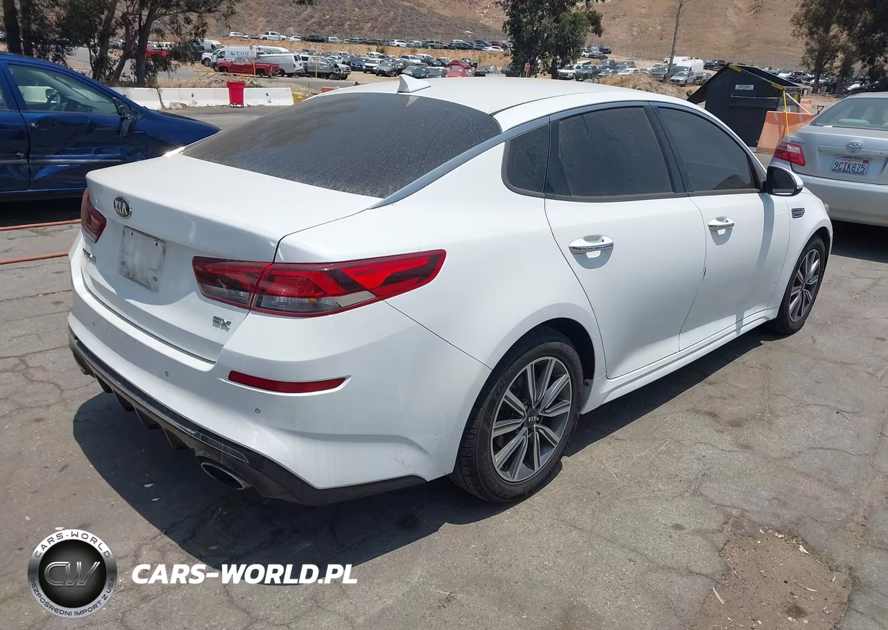 2019 Kia Optima Ex VIN:5XXGU4L13KG304116 - 4