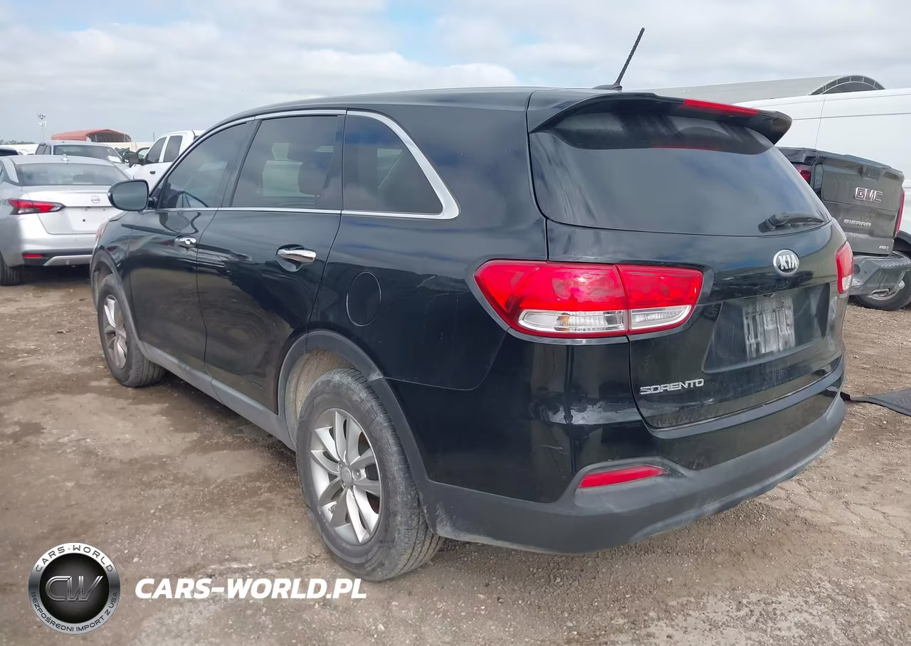 2018 Kia Sorento 2.4L L VIN:5XYPG4A37JG427505 - 3