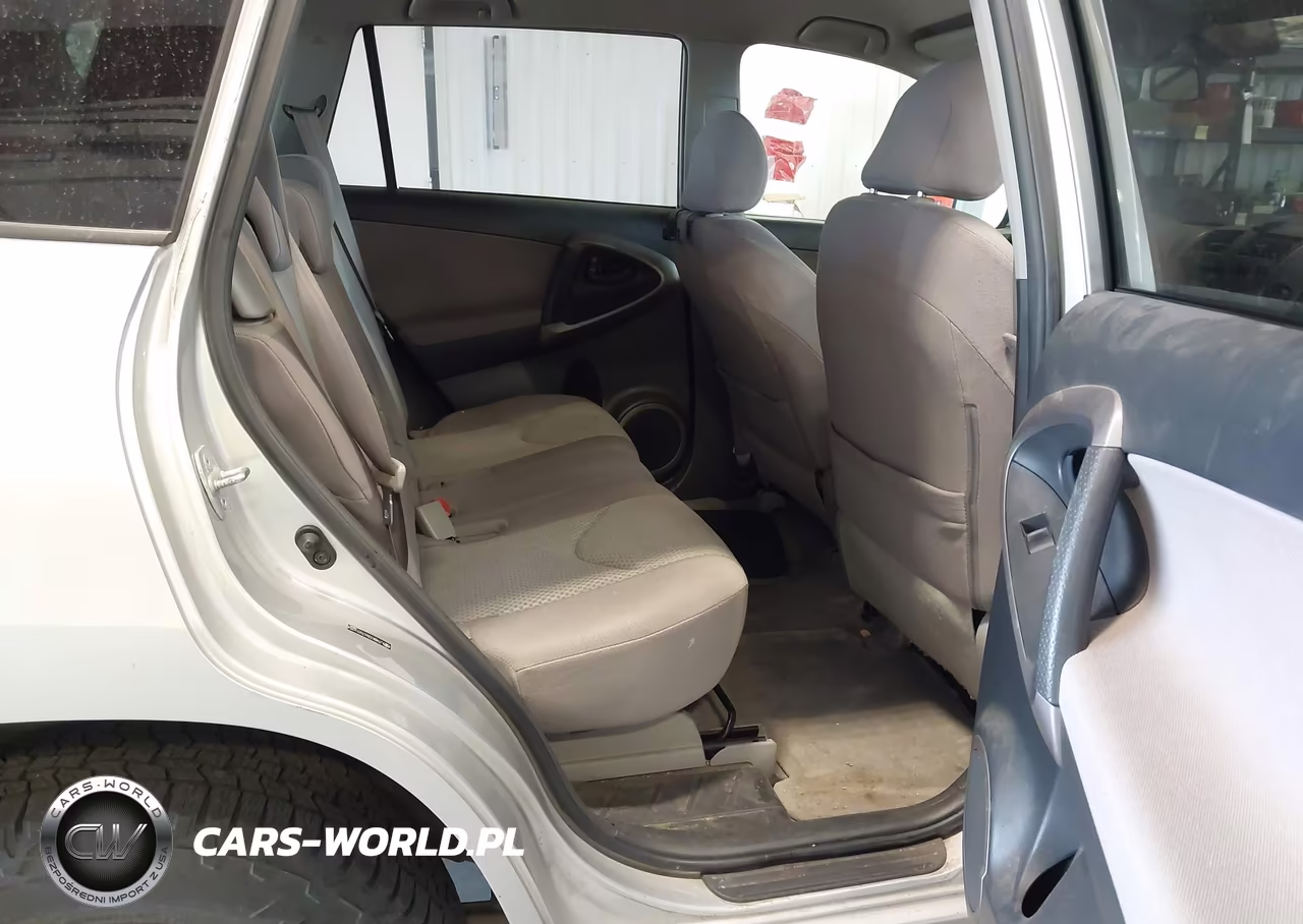 2007 Toyota Rav4 Base V6 (A5) VIN:JTMBK33V676016254 - 8