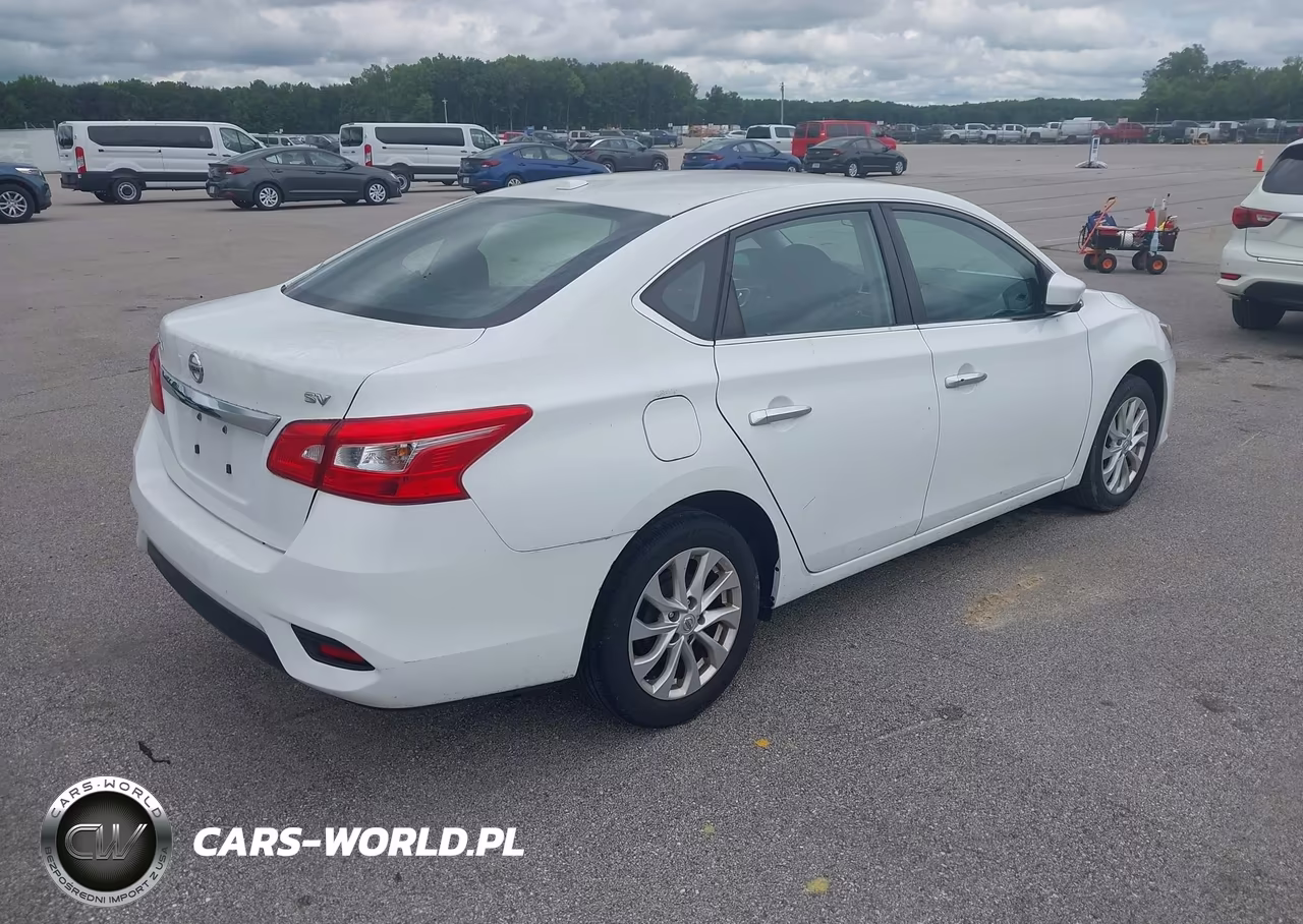 2018 Nissan Sentra Sv VIN:3N1AB7APXJY255753 - 4