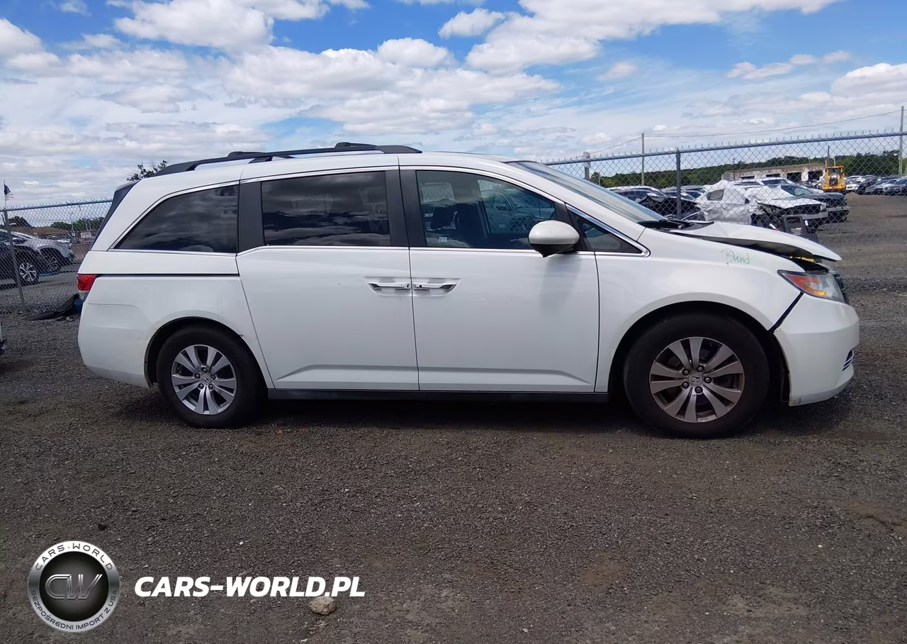 2015 Honda Odyssey Ex-L VIN:5FNRL5H61FB039324 - 13