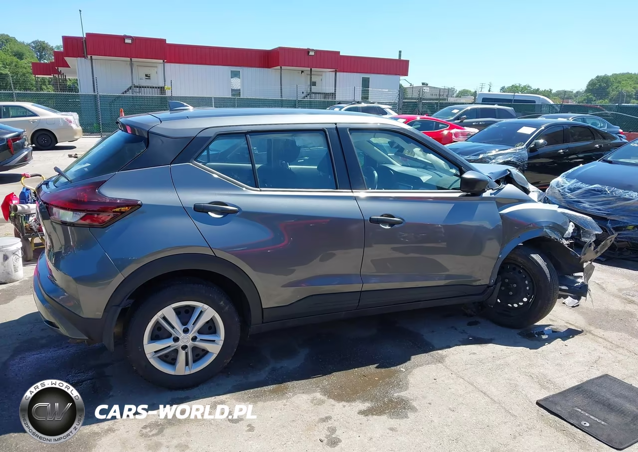 2025 Nissan Kicks Play S VIN:3N1CP5BV2SL495924 - 14