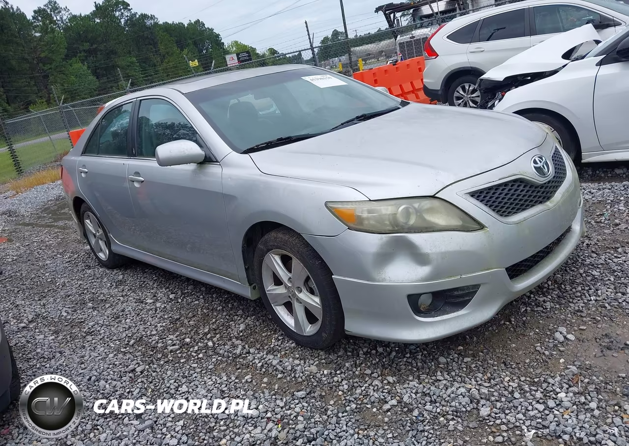 2011 Toyota Camry Se – zdjęcie 1 z 11