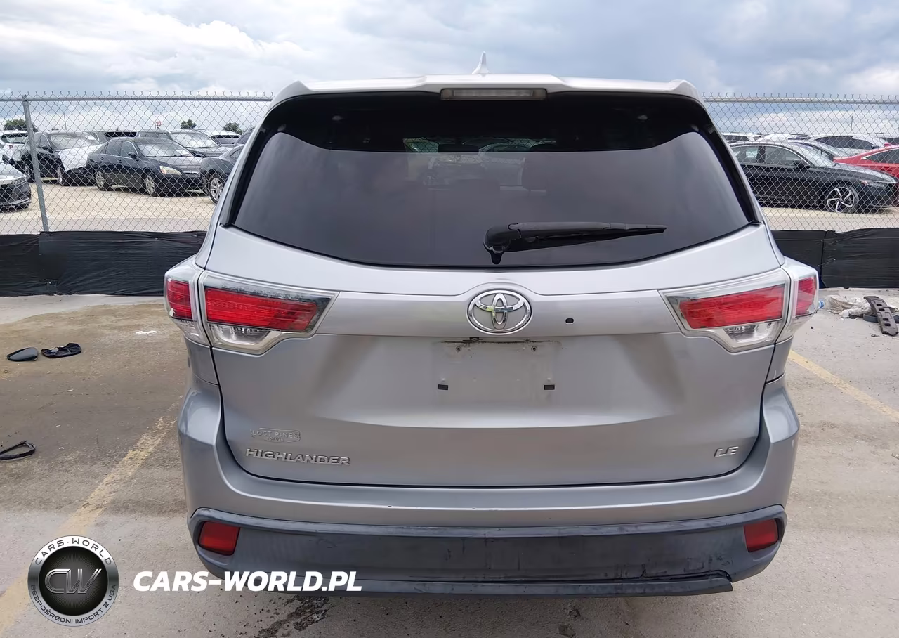 2015 Toyota Highlander Le Plus V6 VIN:5TDZKRFH1FS081616 - 16