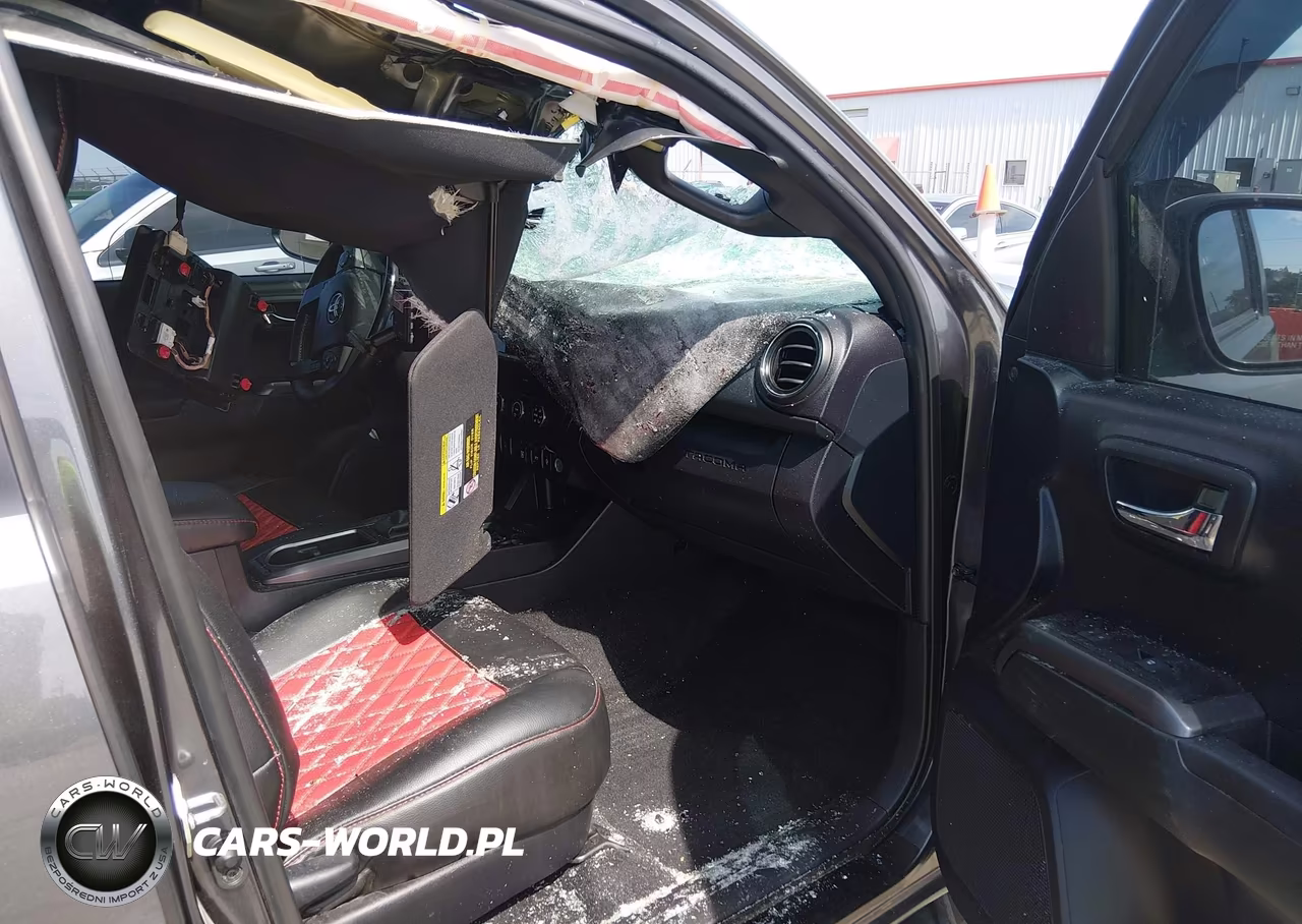 2020 Toyota Tacoma Trd Off-Road VIN:3TMCZ5AN4LM342644 - 5