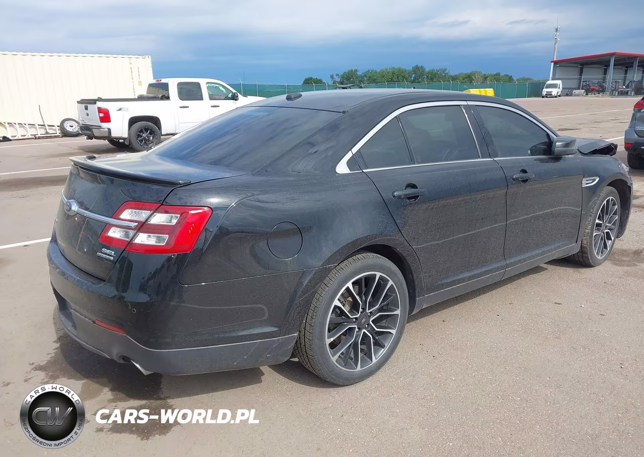 2017 Ford Taurus Sel VIN:1FAHP2E86HG110813 - 4