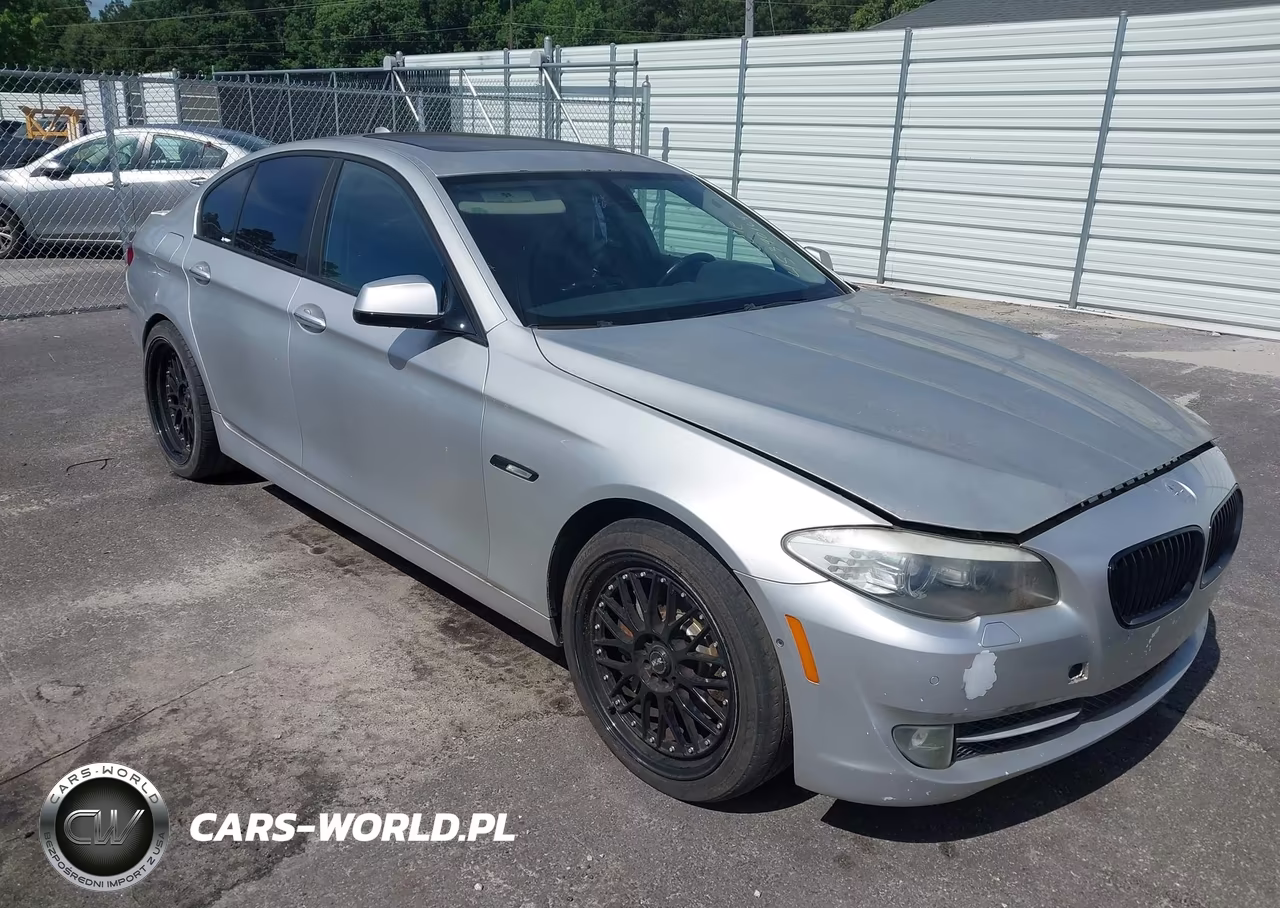 2011 BMW 550I – zdjęcie 1 z 13
