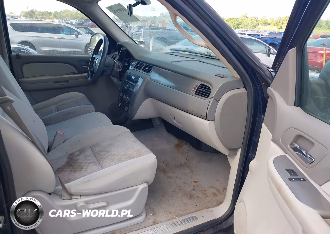 2009 Chevrolet Tahoe Ls VIN:1GNFC13019R102667 - 5