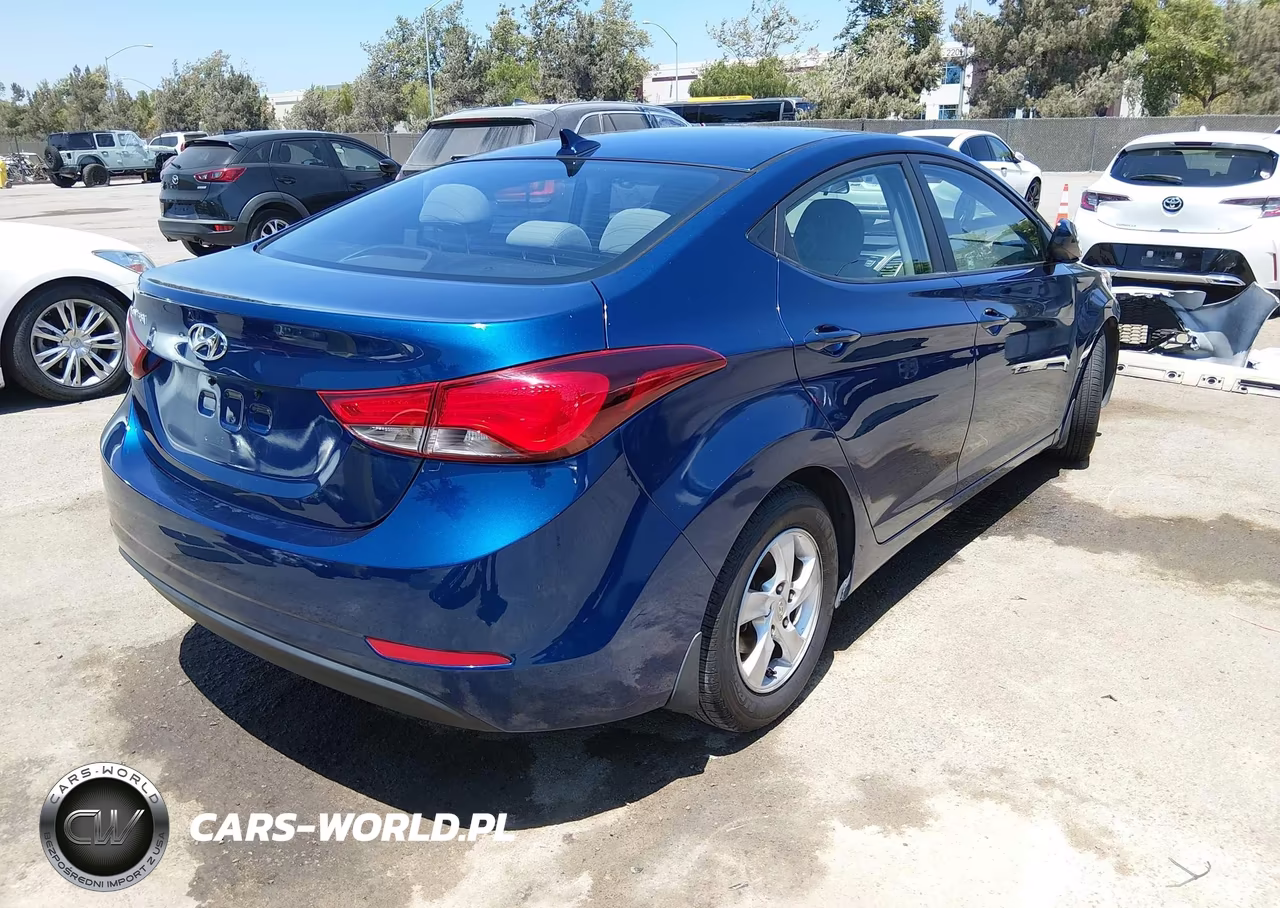 2015 Hyundai Elantra Se VIN:5NPDH4AE1FH612814 - 4