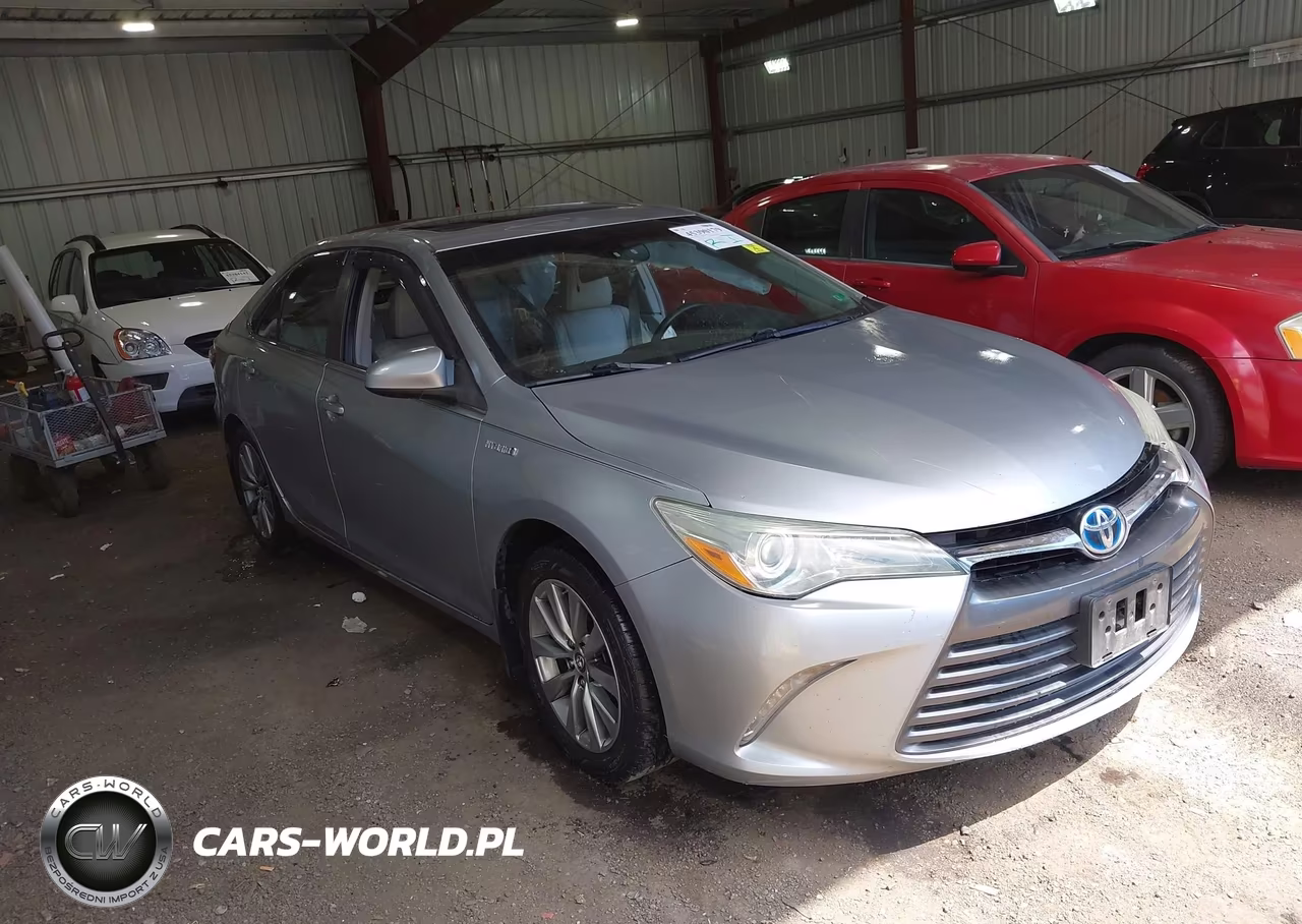 2015 Toyota Camry Hybrid Xle