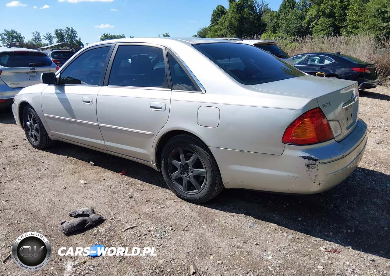 2001 Toyota Avalon Xls VIN:4T1BF28B51U178968 - 3