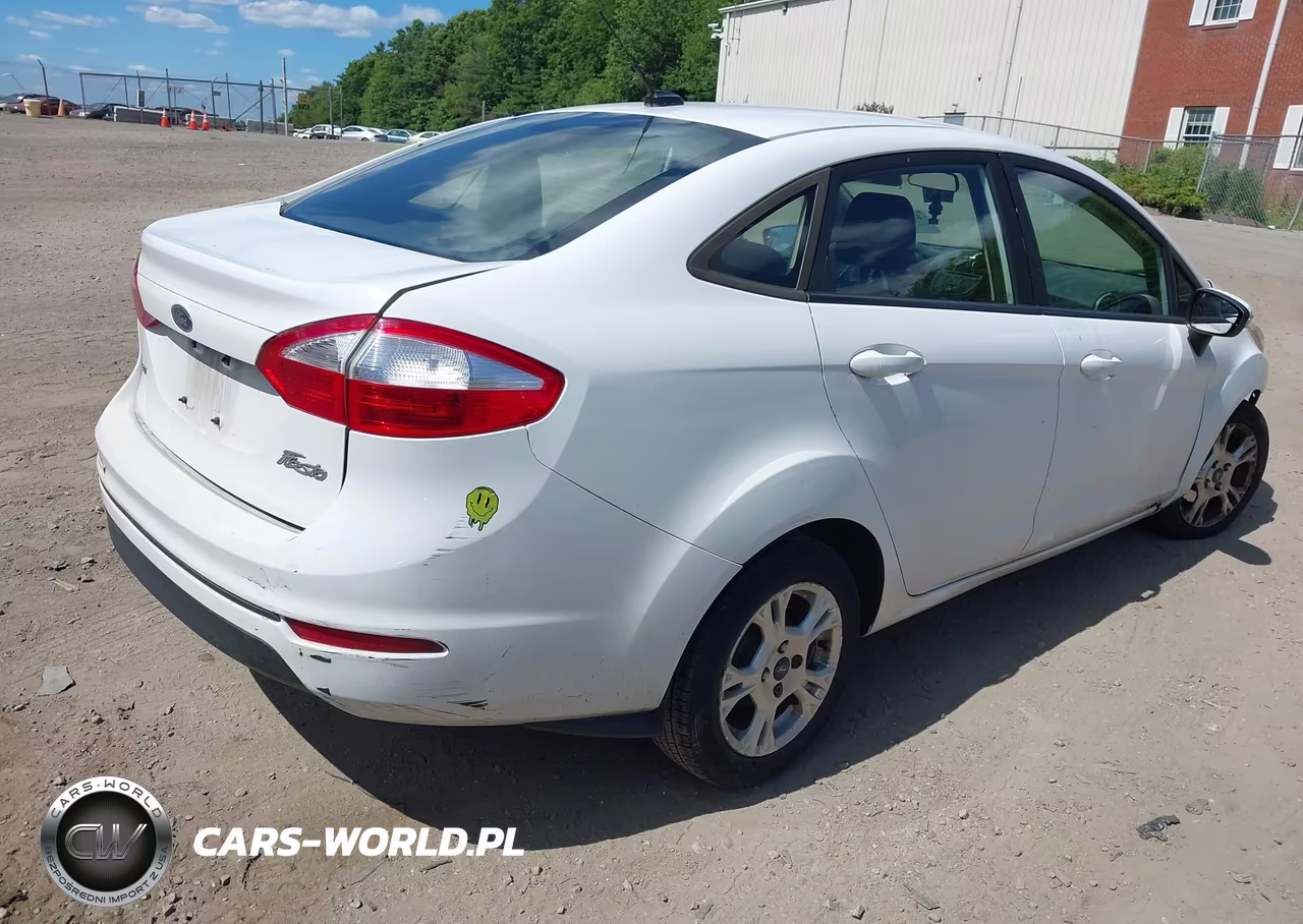 2016 Ford Fiesta Se VIN:3FADP4BJ3GM105834 - 4