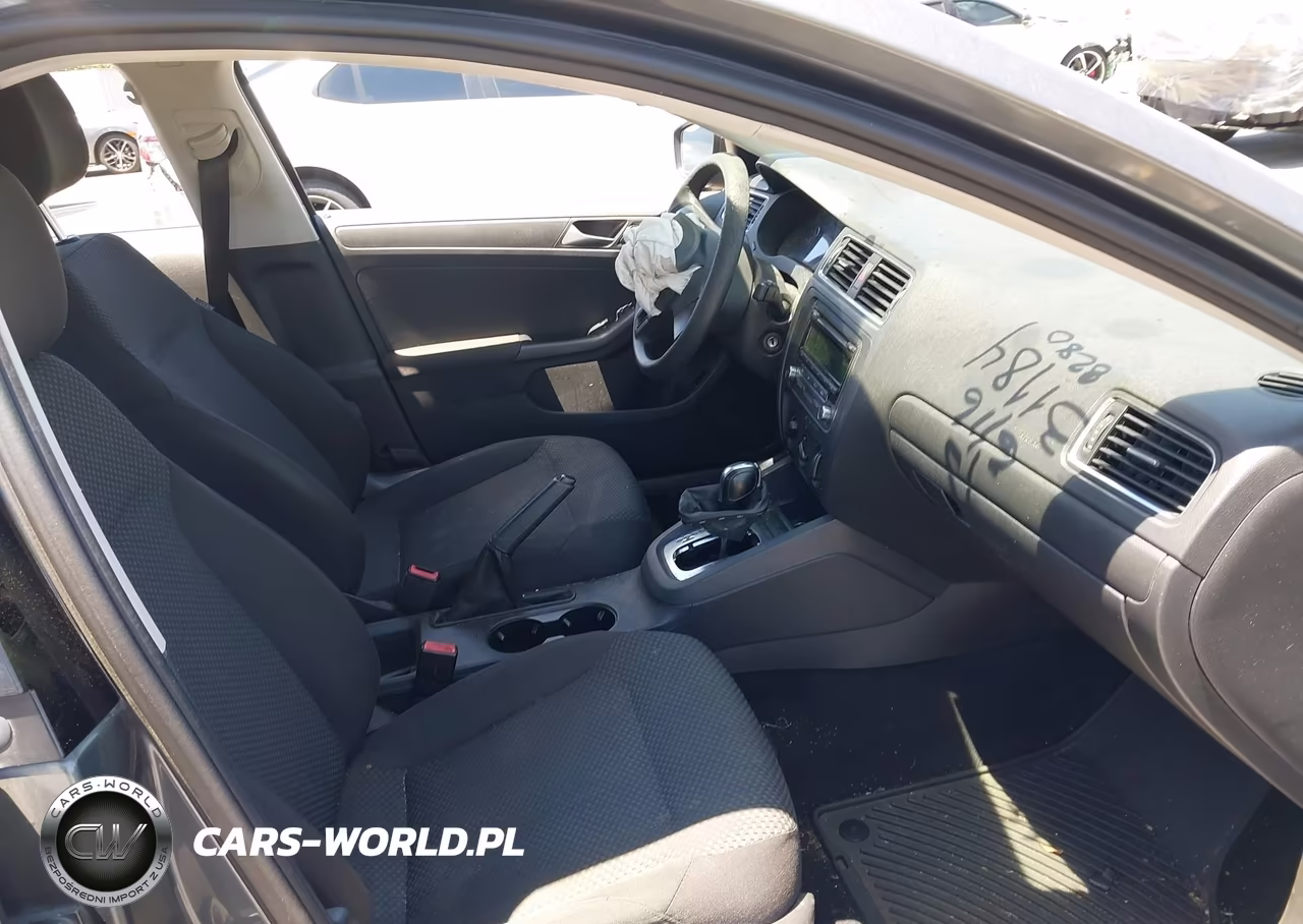 2012 Volkswagen Jetta 2.0L S VIN:3VW2K7AJ3CM418280 - 5