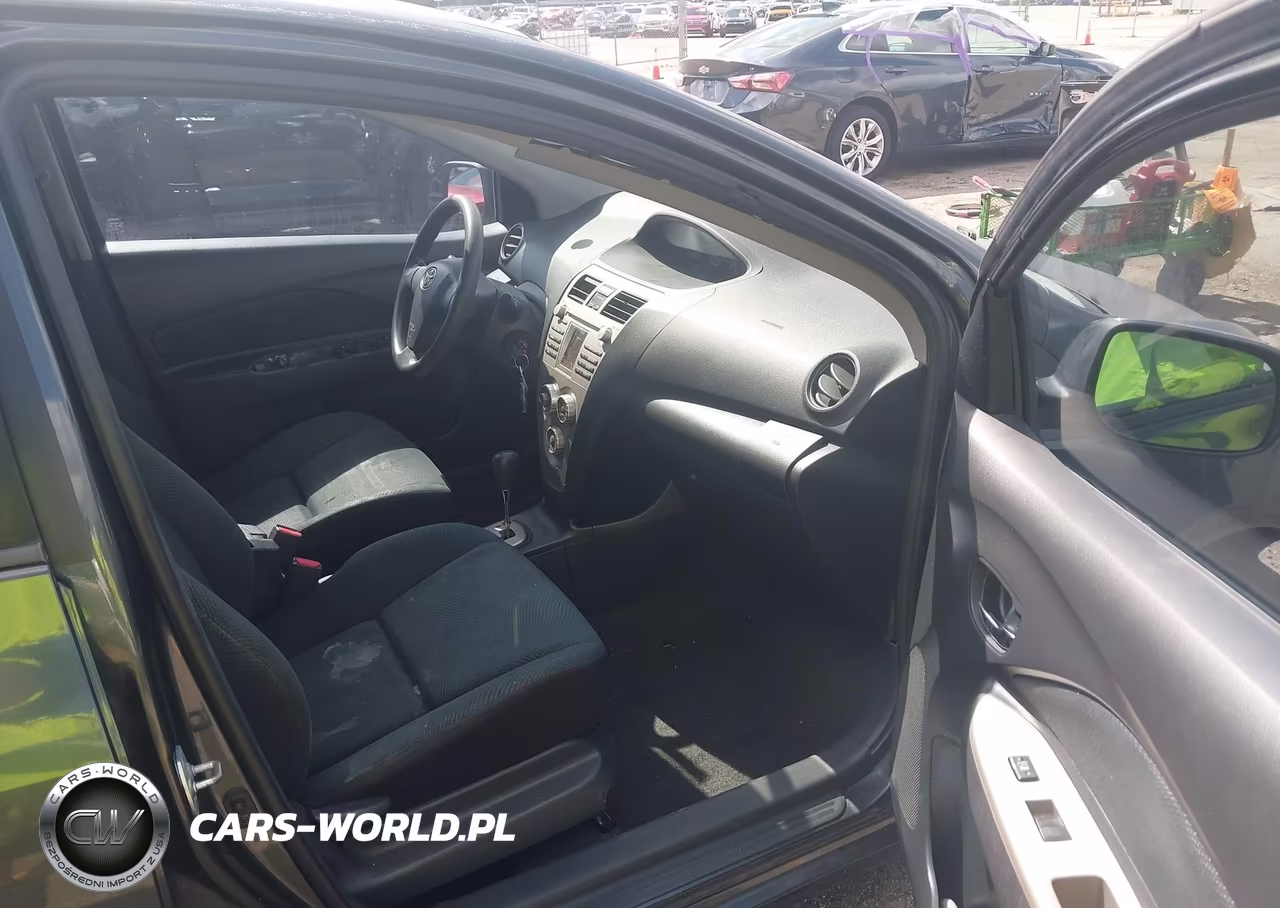 2010 Toyota Yaris VIN:JTDBT4K33A1357411 - 5