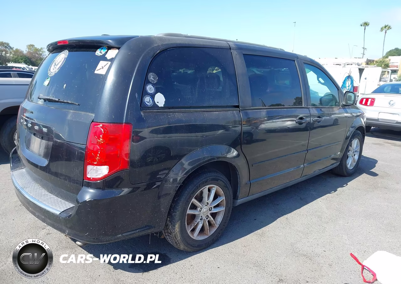 2013 Dodge Grand Caravan Sxt VIN:2C4RDGCG1DR685943 - 4