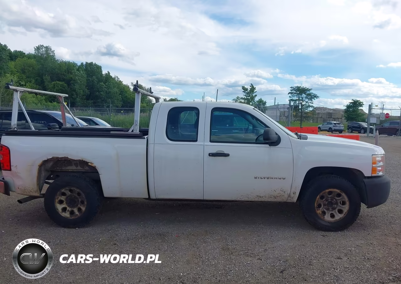 2013 Chevrolet Silverado 1500 Work Truck VIN:1GCRCPEX9DZ149487 - 13