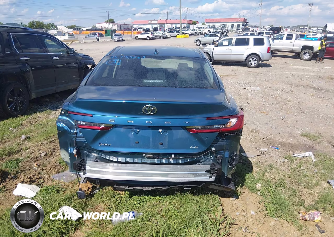 2026 Toyota Camry Le VIN:4T1DAACK2TU224221 - 17