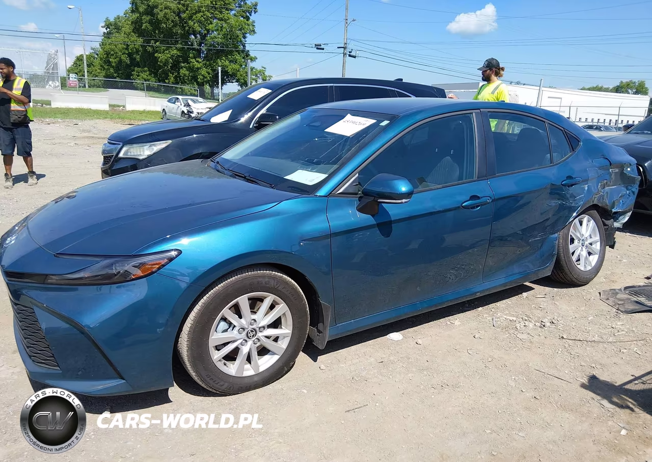 2026 Toyota Camry Le VIN:4T1DAACK2TU224221 - 22