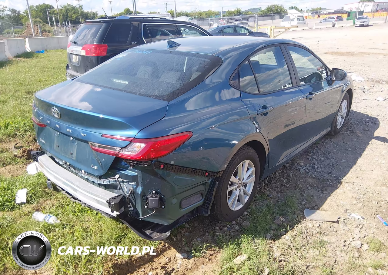 2026 Toyota Camry Le VIN:4T1DAACK2TU224221 - 4