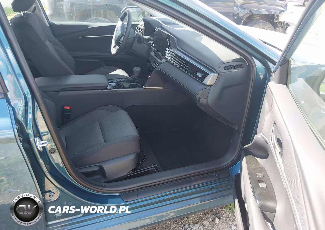2026 Toyota Camry Le VIN:4T1DAACK2TU224221 - 5