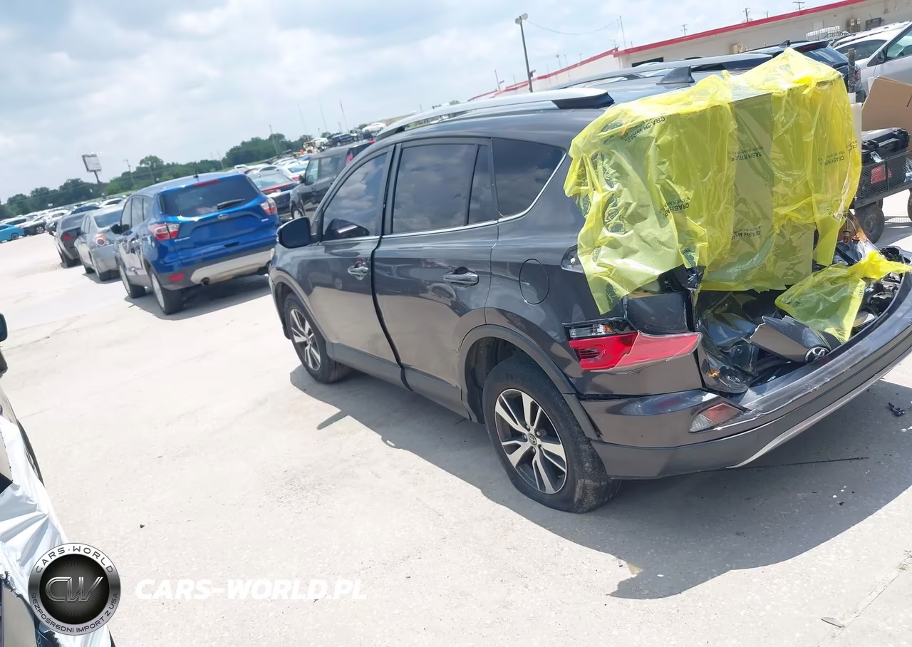 2018 Toyota Rav4 Xle VIN:JTMWFREV2JJ740923 - 14