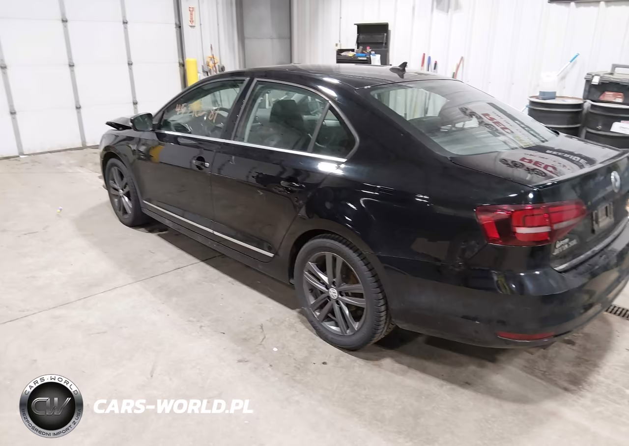 2018 Volkswagen Jetta 1.8T Sel VIN:3VWL17AJ7JM231127 - 3